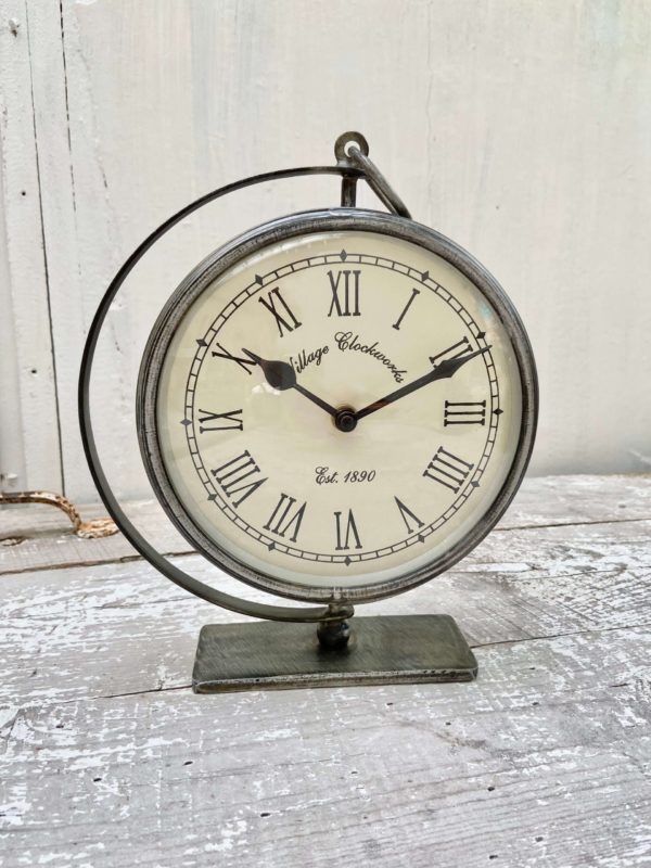 Table Clock